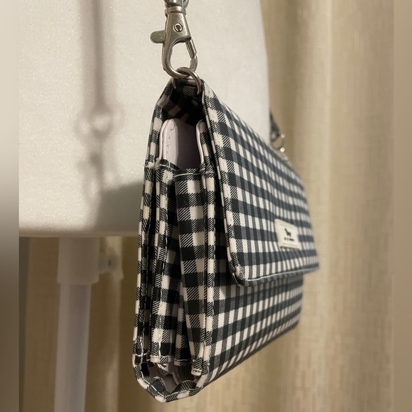 SCOUT Gingham Coated Cotton Crossbody Wallet Purse - Adorable And Functional - Picture 4 of 6
